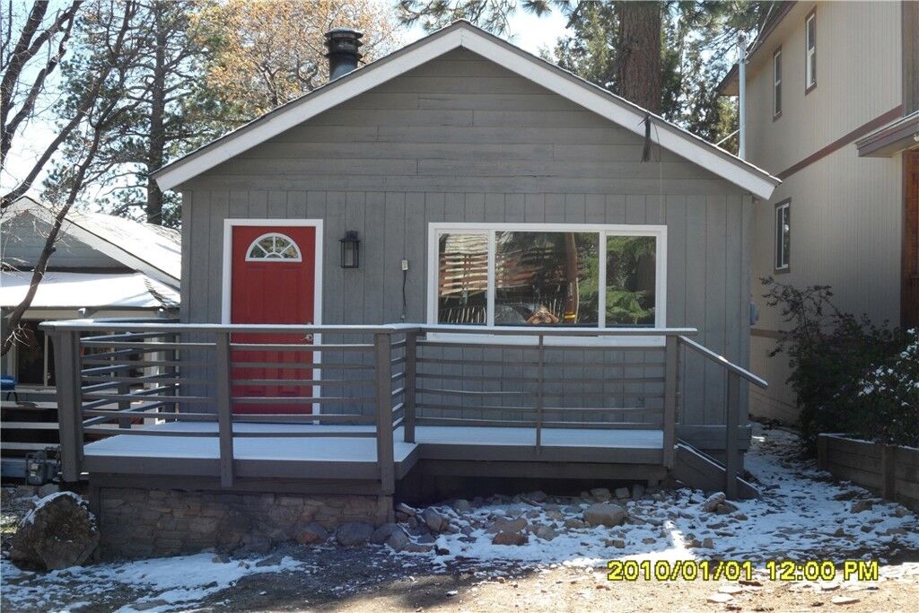 Property Photo:  871 Maple  CA 92386 