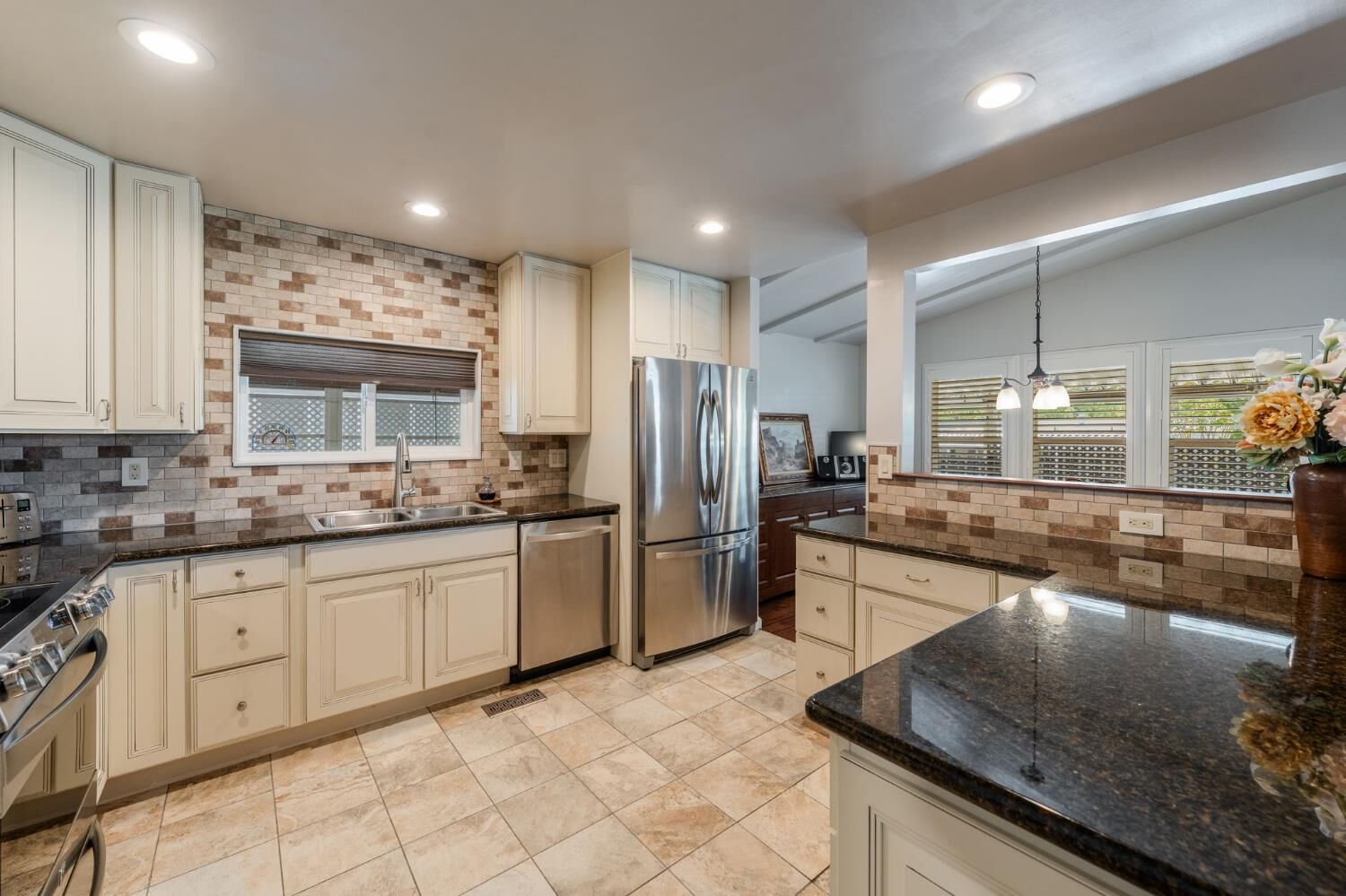 Property Photo:  2681 Cameron Park Drive 24  CA 95682 