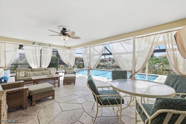 Property Photo:  3226 SE 2nd Avenue  FL 33904 