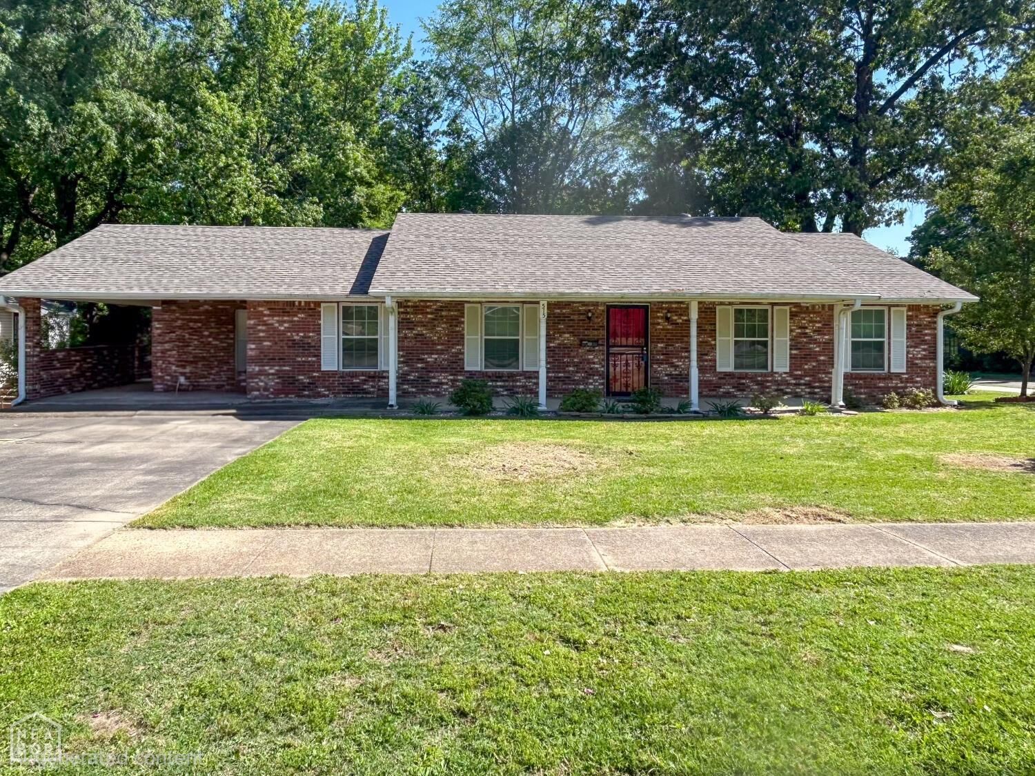 Property Photo:  515 Elm Avenue  AR 72401 