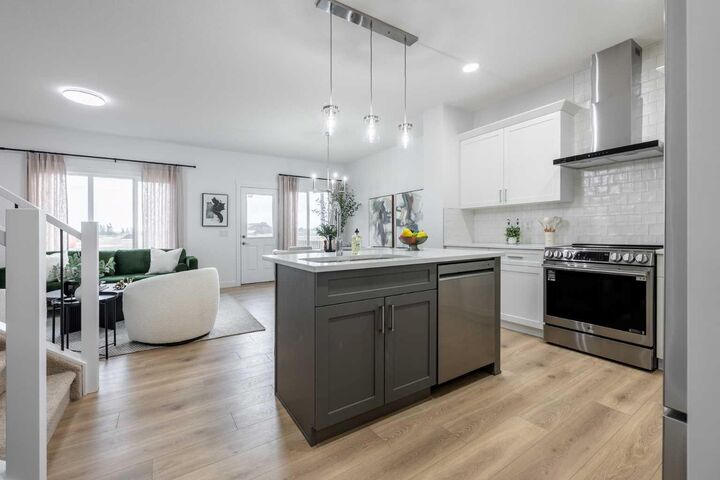 Photo de la propriété: 385 Sora Park SE AB T3S 0L6