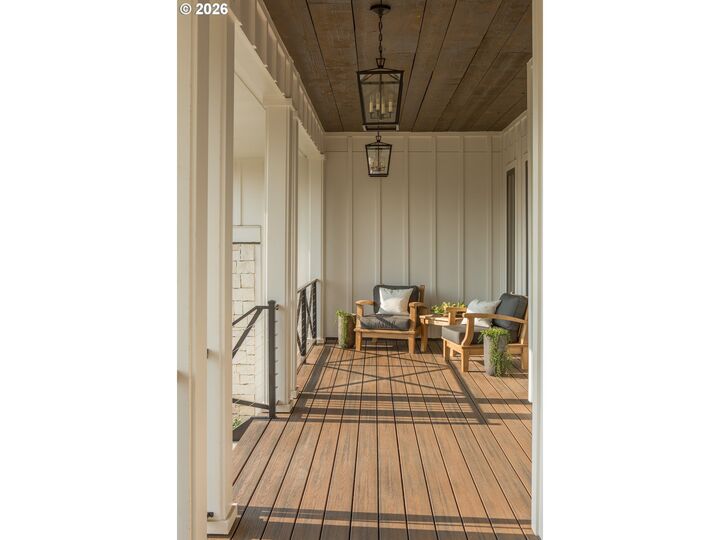 Property Photo:  10627 SE Paxton Ln  OR 97086 