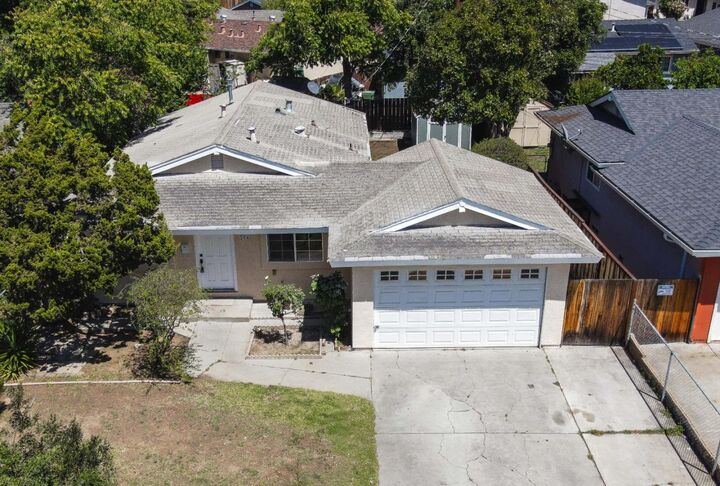 Property Photo:  2042 Panama Avenue  CA 95122 