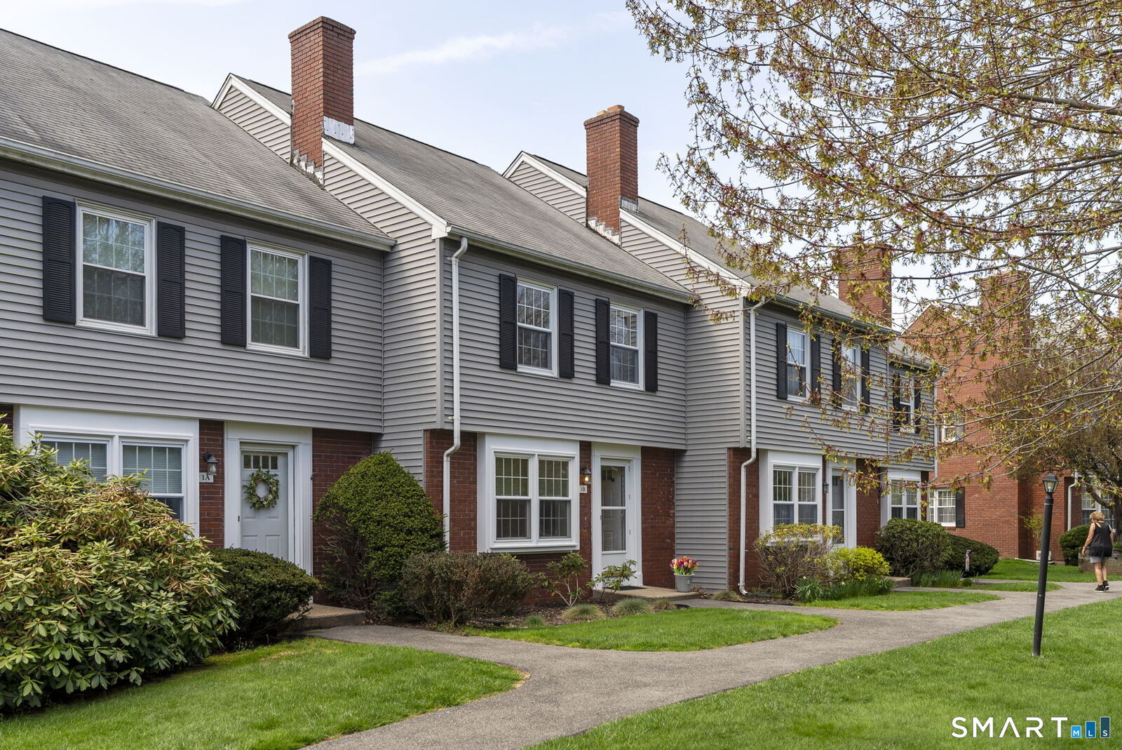 Property Photo:  1 Barrington Drive B  CT 06109 