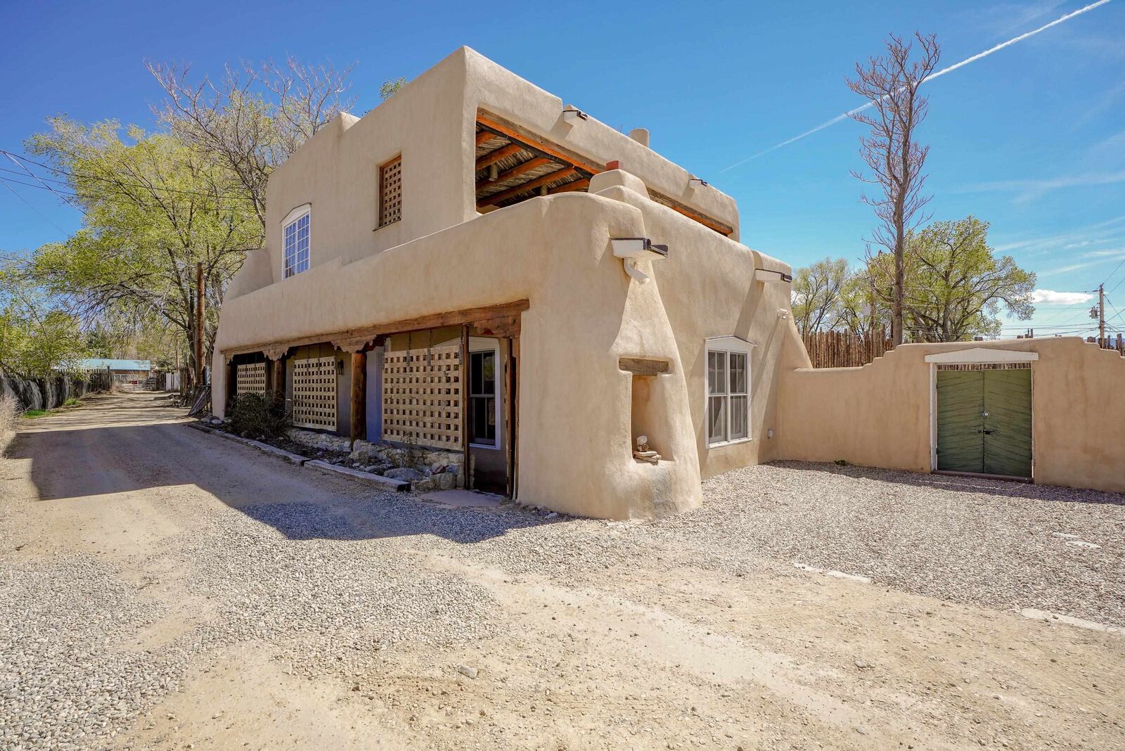 Property Photo:  17 Valerio Road  NM 87557 