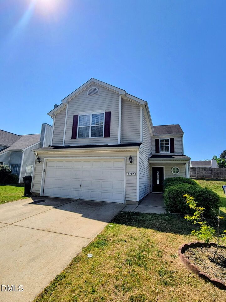 Property Photo: 3742 Horseshoe Farm Street NC 27610