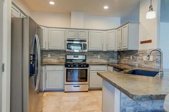 Property Photo:  330 Palm Canyon Drive 11  CA 92004 
