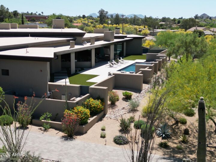 Property Photo:  37021 N Holiday Lane  AZ 85377 