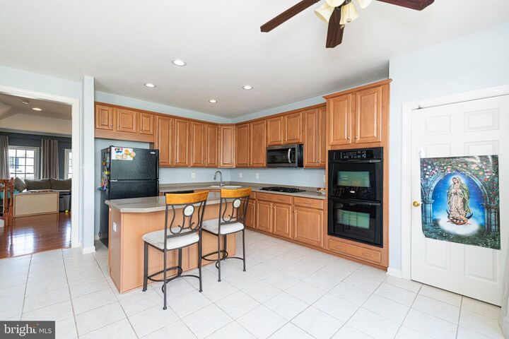 Property Photo:  71 N Savanna Drive  PA 19465 