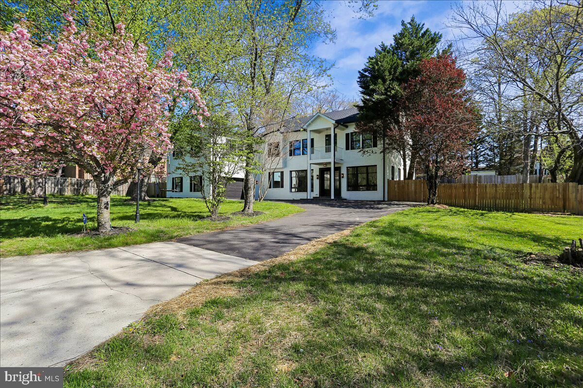 Property Photo:  9925 Conestoga Way  MD 20854 