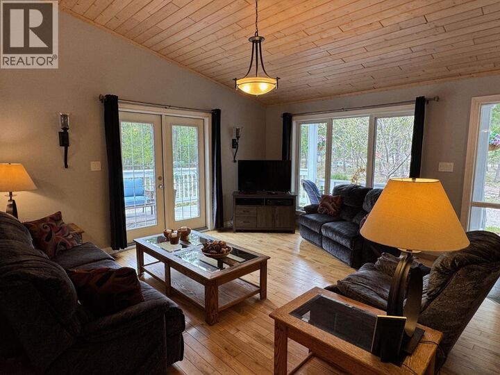 Property Photo: 5 Cottonwood Road BC V0H 1A0