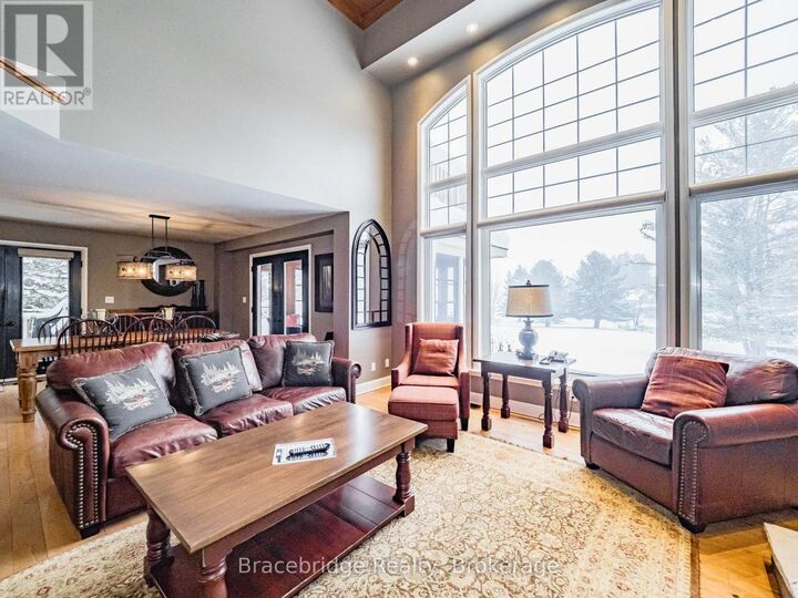 Property Photo: 3876 Muskoka Rd 118 Highway West ON P0B 1J0