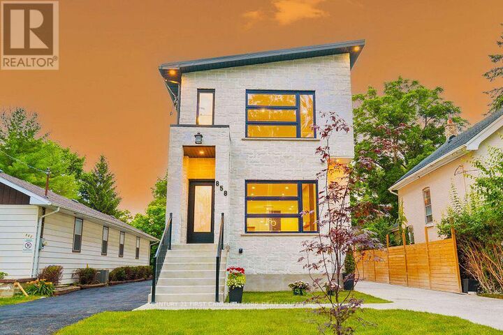 Photo de la propriété:  858 William Street  ON N5Y 2S3 