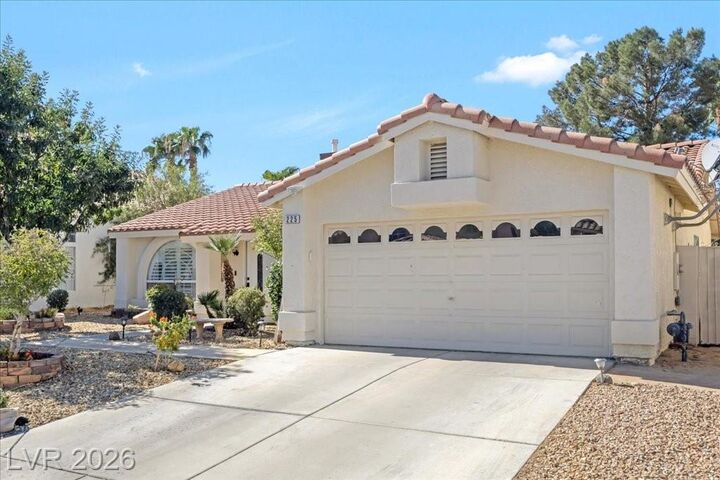 Property Photo:  225 Hollyfern Street  NV 89074 