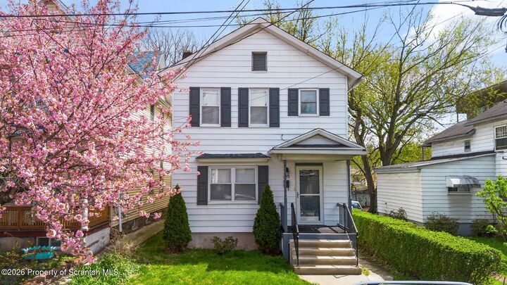 Property Photo:  1354 Capouse Avenue  PA 18509 