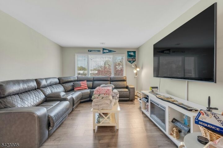 Property Photo:  316 N 11th St  NJ 07033 