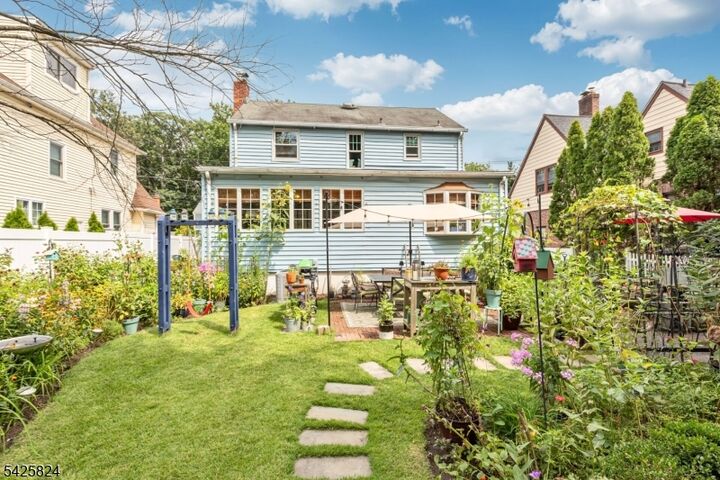 Property Photo:  25 Herning Ave  NJ 07016 