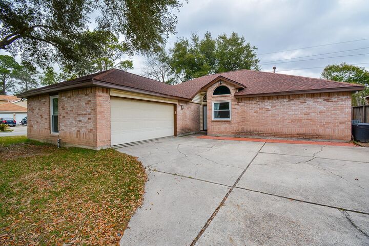 Property Photo: 23734 Canyon Lake Drive TX 77373