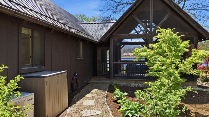 Property Photo:  250 Valley Road  NC 28717 