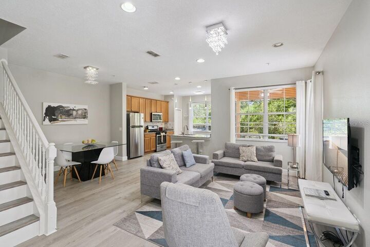 Property Photo:  869 Assembly Court  FL 34747 