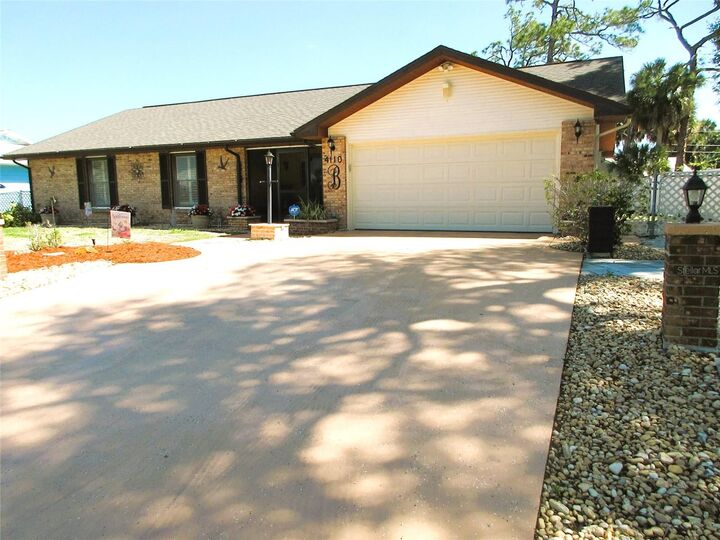 Property Photo:  4110 Allure Lane  FL 34287 