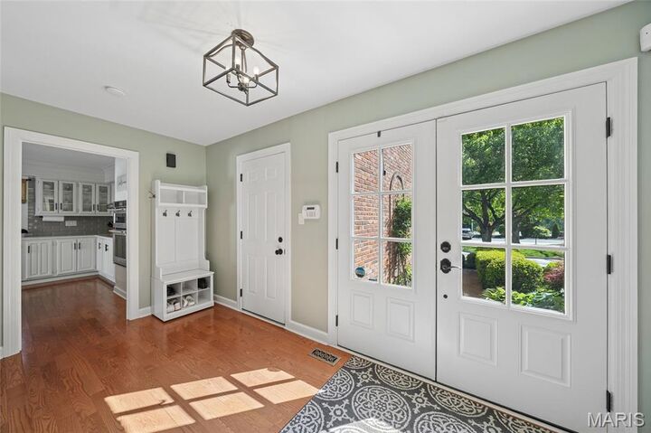 Property Photo:  2421 Baxton Way  MO 63017 