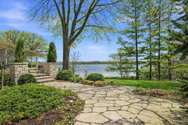 Property Photo: 720 South Street IL 60010