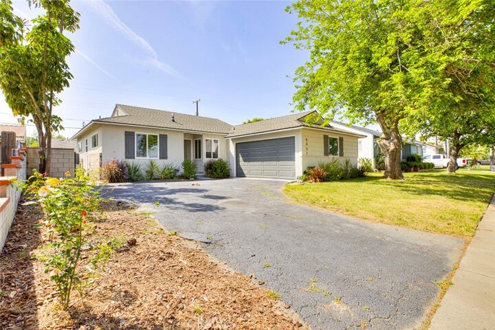 Property Photo:  8051 Etiwanda  CA 91335 