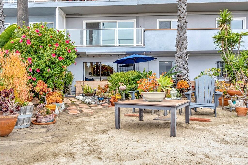 Property Photo:  1200 E Ocean 12  CA 90802 