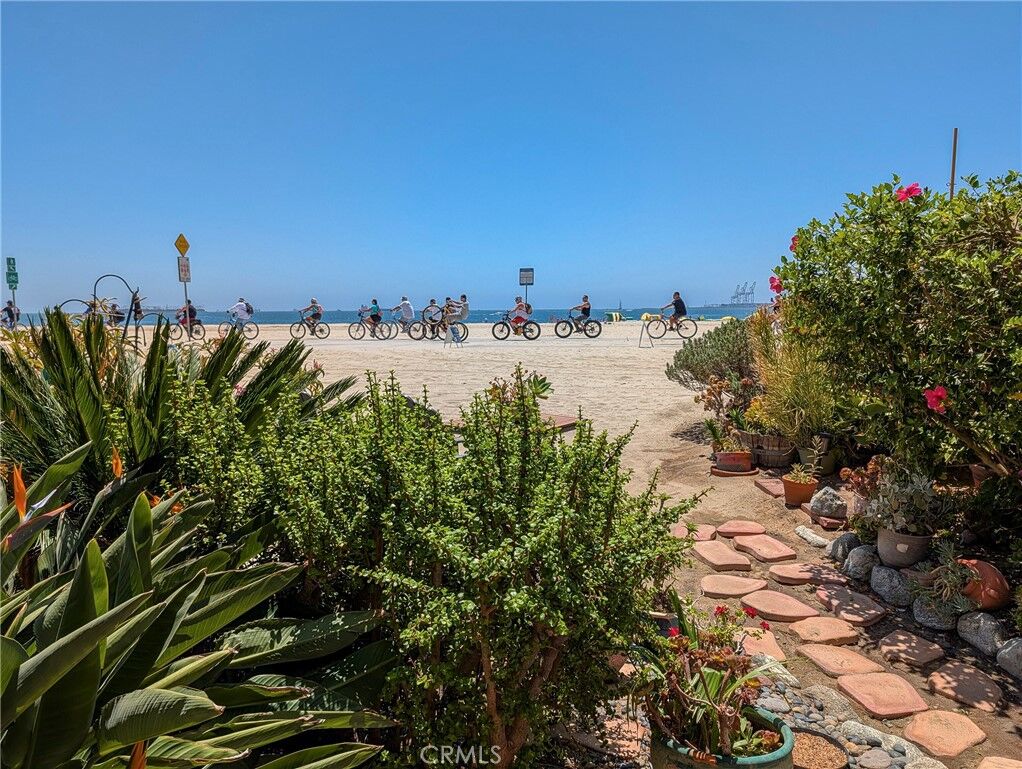 Property Photo:  1200 E Ocean 12  CA 90802 