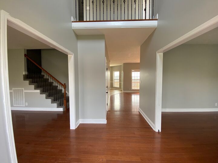 Property Photo:  1636 Apache Way  TN 37042 