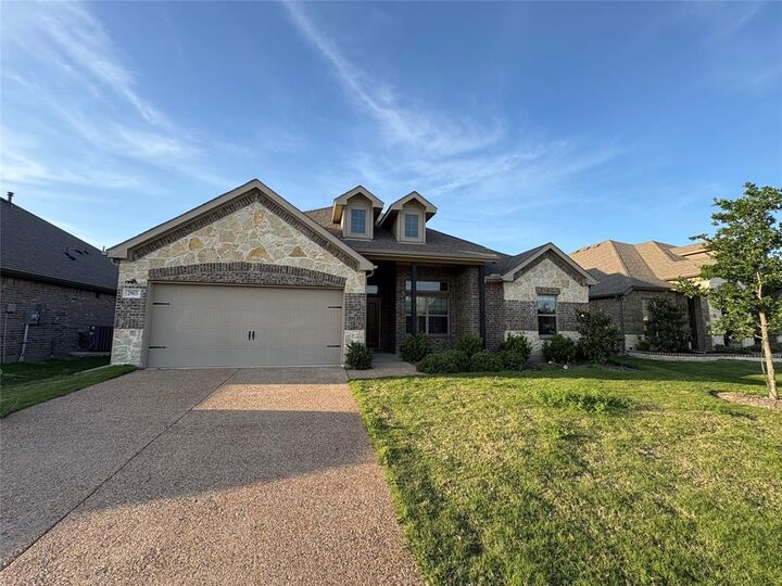 Property Photo:  2903 Diamondback Drive  TX 75454 