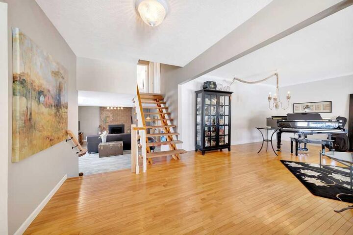 Property Photo: 810 10 Avenue AB T9W 1B8