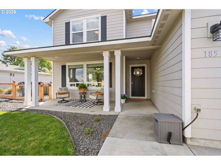 Property Photo:  185 Rio Senda St  OR 97882 