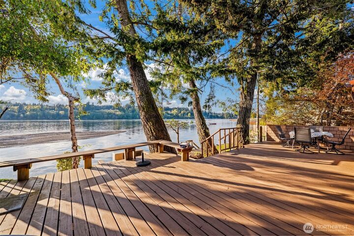 Property Photo: 3048 Steamboat Island Road NW WA 98502