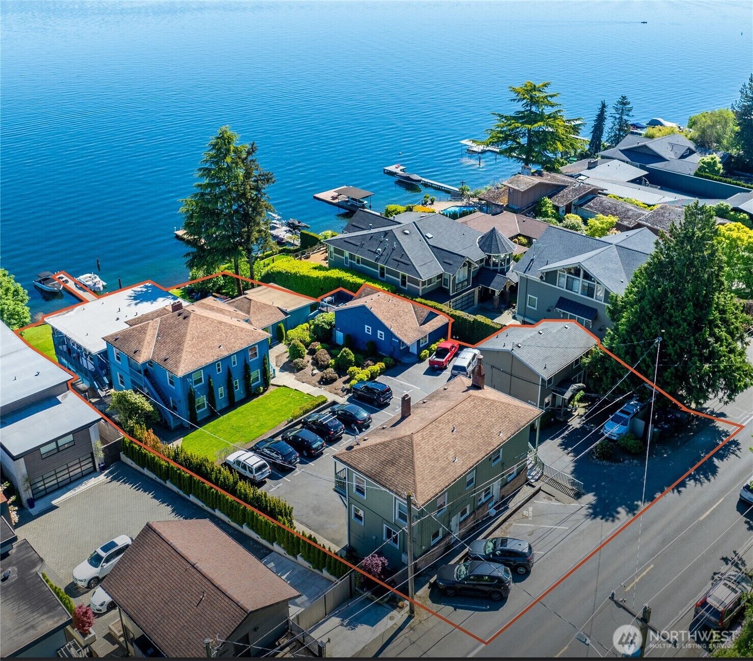 Property Photo:  8716  Sand Point Way NE 1-14  WA 98115 