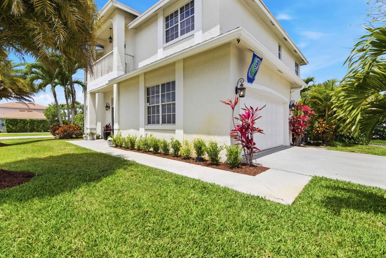 Property Photo:  101 Mill Pond Lane  FL 33411 