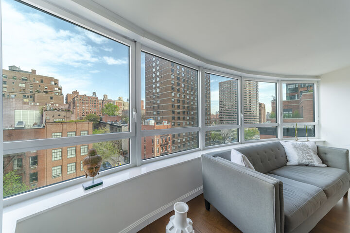 Property Photo:  200 E 94th Street 614  NY 10128 