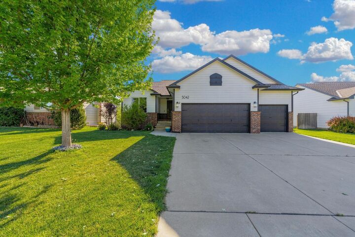 Property Photo:  5042 N Marblefalls  KS 67219 