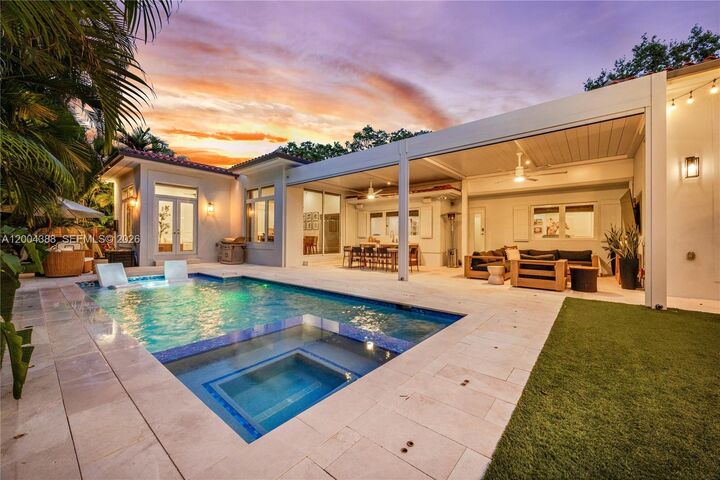 Property Photo:  918 Santiago St  FL 33134 