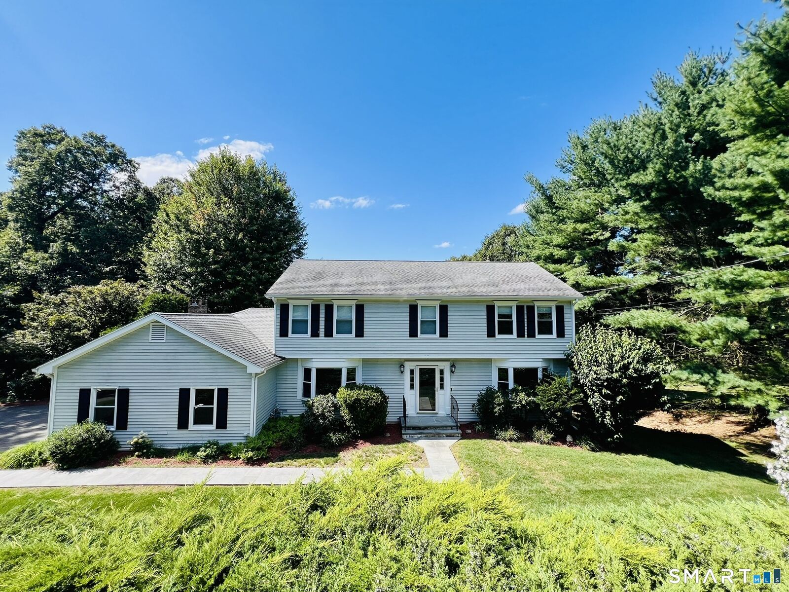 Property Photo:  679 Aspen Lane  CT 06477 