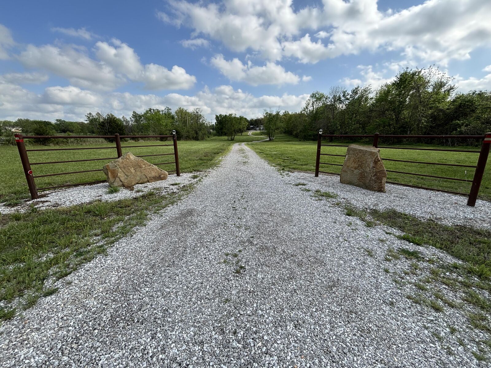 Property Photo:  20699 Highway Zz  MO 65605 