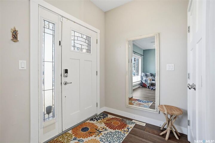 Photo de la propriété:  1409 2nd Avenue N  SK S7K 2E7 