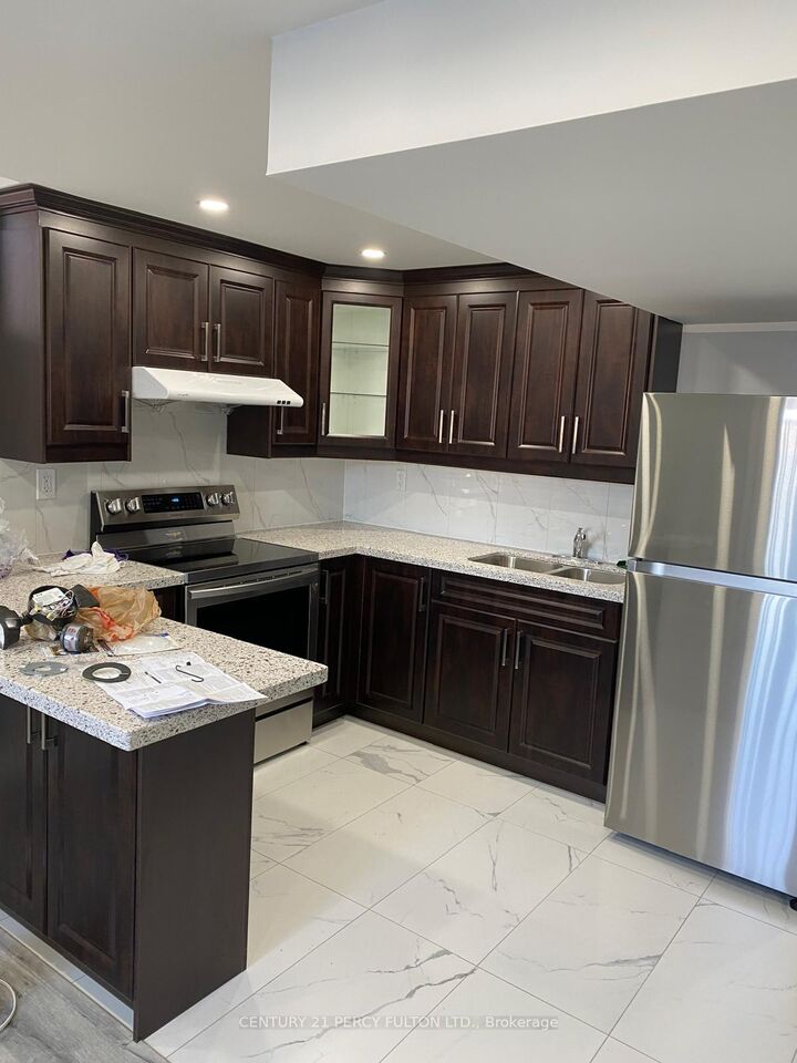 Property Photo:  300 Miller Park Avenue  ON L3Z 0A7 