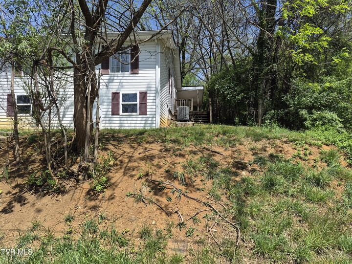 Property Photo:  237 Midland Circle  VA 24201 