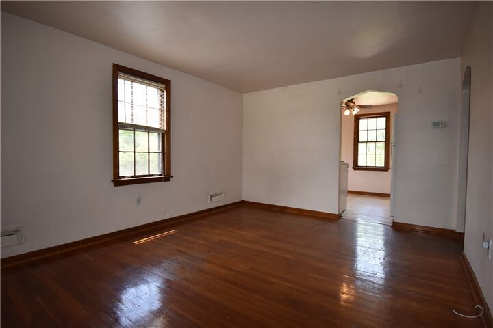 Property Photo:  99 Convent Ave 1  PA 15209 