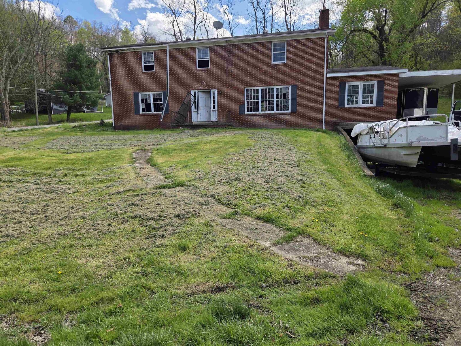 Property Photo:  301 Womack Road  KY 41143 