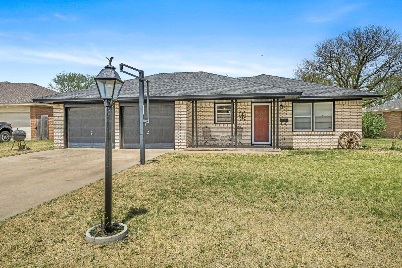 Property Photo:  2513 10th Avenue  TX 79015-5403 