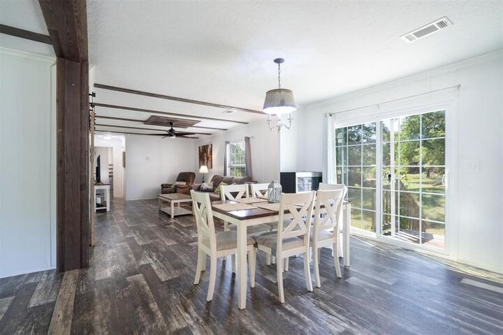 Property Photo: 76220 Dove Road FL 32097