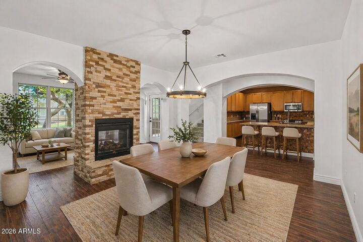Property Photo:  4761 E Woodside Way  AZ 85297 